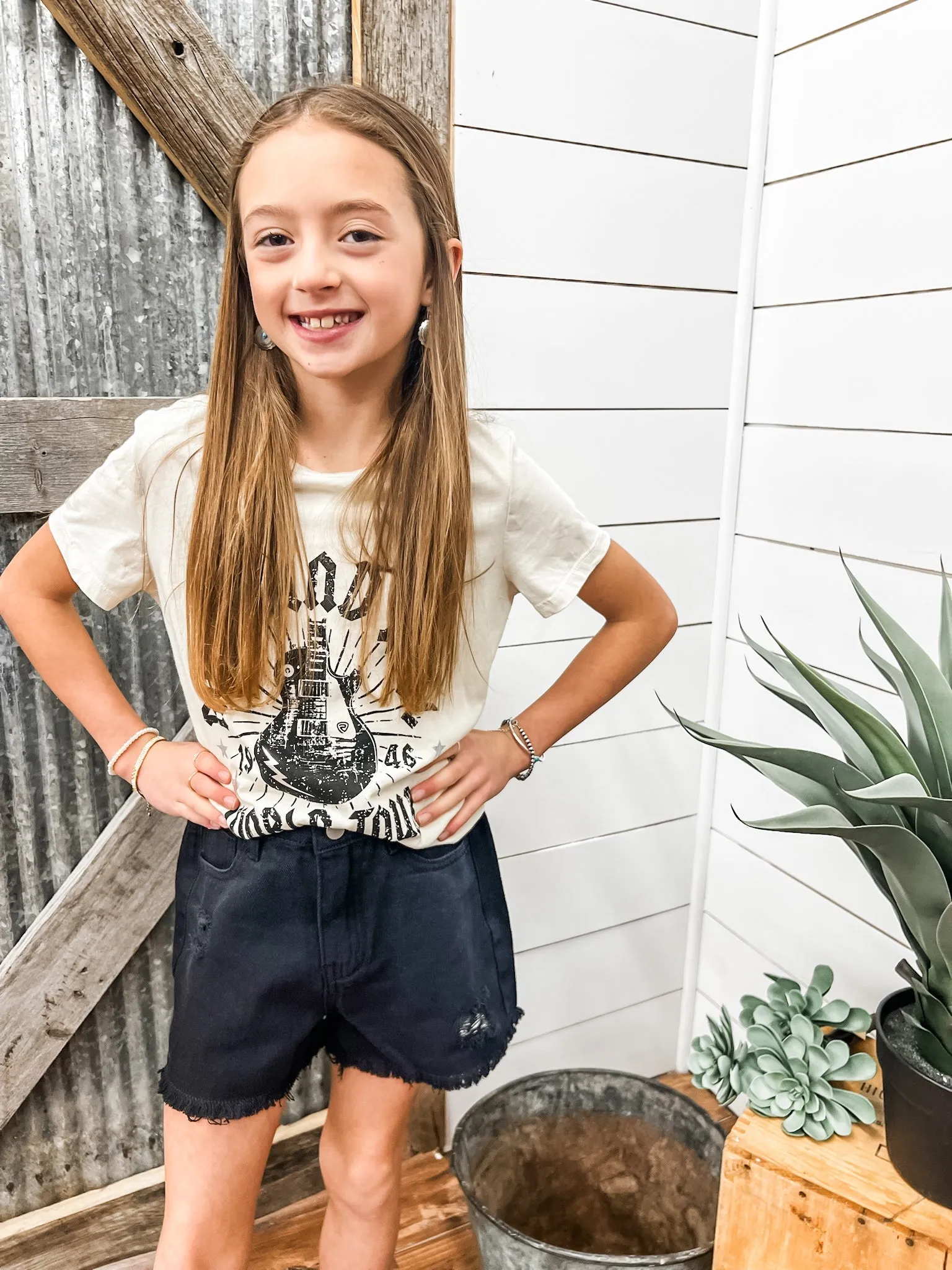 Girls Distressed Cut Off Shorts