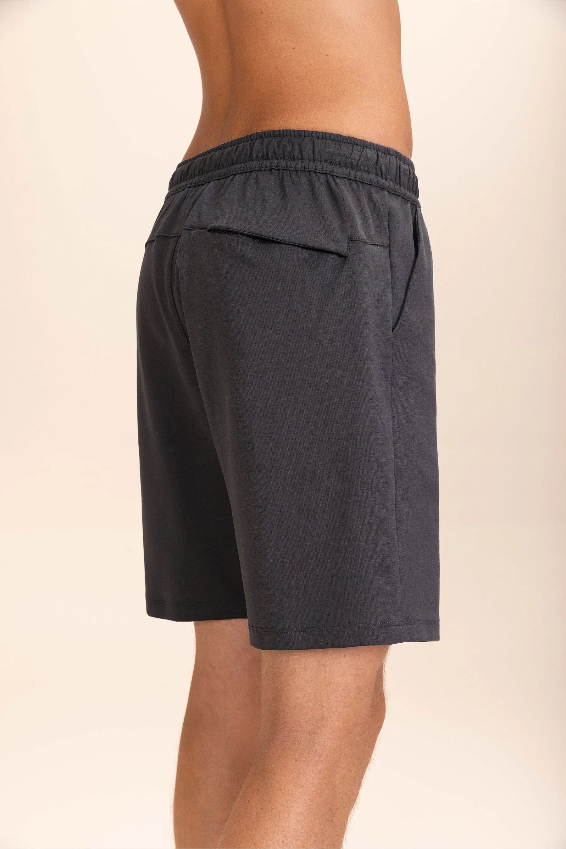 Move Galax Knit Long Shorts
